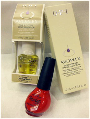 購買OPI牛油果滋潤修護系列 Avoplex nail & cuticle oil 和 High-intensity Hand & Nail Cream送NICOLE